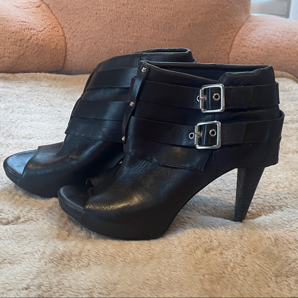 Stylish Black Heeled Boots